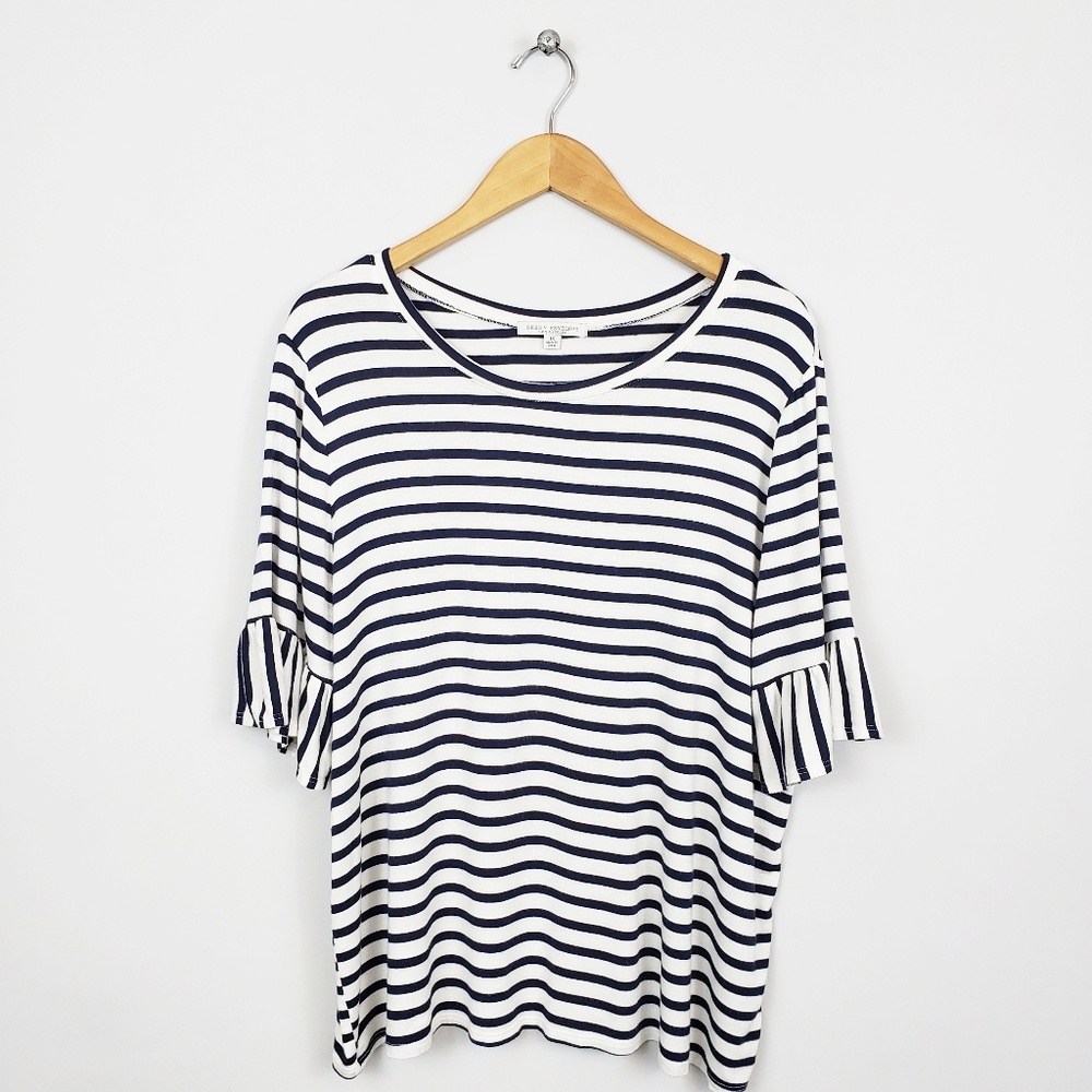 Green Envelope LA Ruffled Short Sleeve Striped Top